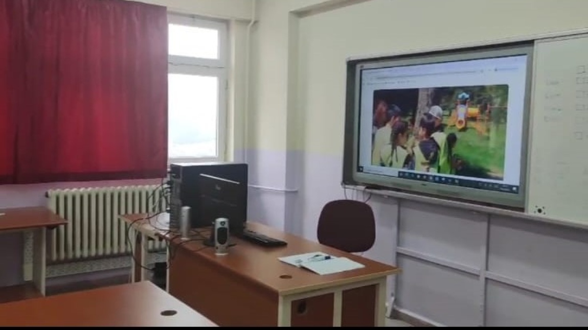 Okulumuzda öğrencilerimize Yeşil Vatan-Benim Okulum Geleceğe Çare etkinlikleri kapsamında 
